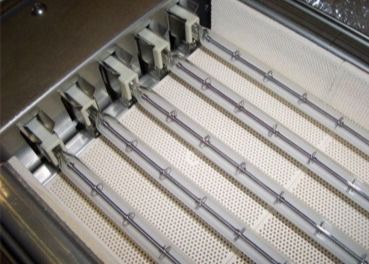 Máy sấy kết tinh PET Masterbatch, Đổi màu nhanh, Không vón cục, Máy sấy hạt nhựa, Máy sấy hồng ngoại