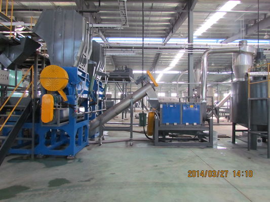 Máy tái chế chai nhựa động cơ 100kw Wannan