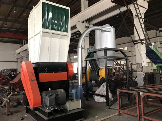 V Blades Máy nghiền nhựa 90kw xoay 550mm