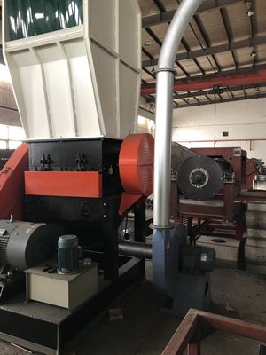 V Blades Máy nghiền nhựa 90kw xoay 550mm