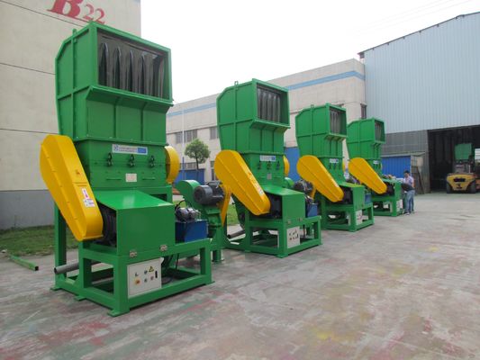 Máy nghiền nhựa thải Dia 550mm 55kw cho túi mua sắm