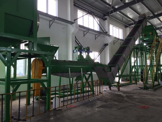 Máy tái chế PET 1000kg / h / nhà máy tái chế chai vật nuôi / dây chuyền rửa vảy vật nuôi