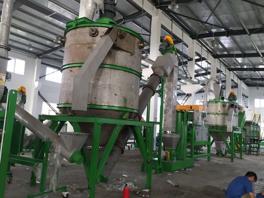 Máy tái chế PET 1000kg / h / nhà máy tái chế chai vật nuôi / dây chuyền rửa vảy vật nuôi