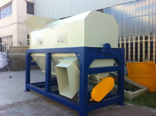 Dây chuyền máy tái chế nhựa Pe nông nghiệp 3T / H với loại bỏ cát bùn