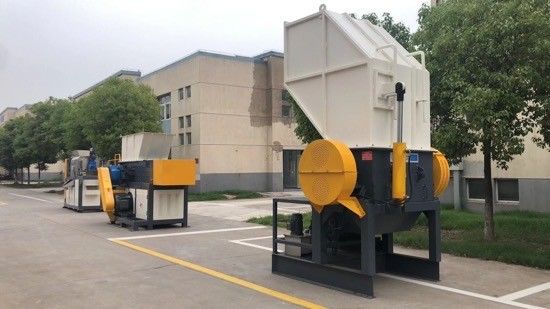 Máy mài chai nhựa Dia 680mm