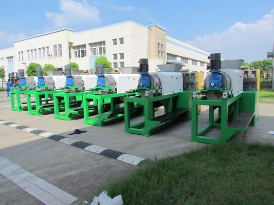 Máy ép nhựa từ tính 75kw
